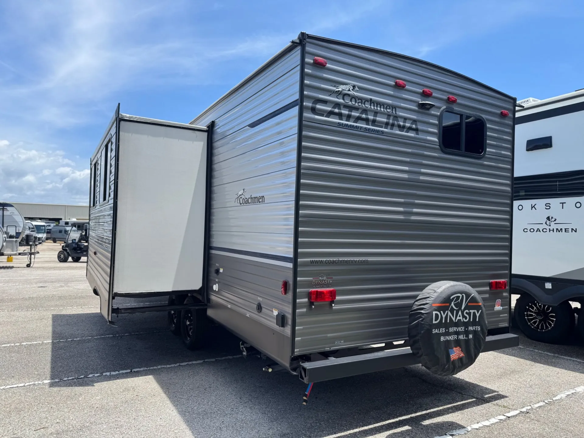 2023 Coachmen Catalina 261BHS - Photo 3