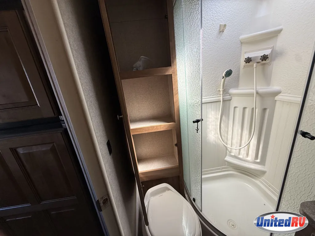 2018 Forest River Rockwood Mini Lite 2109S, Photos photo 35