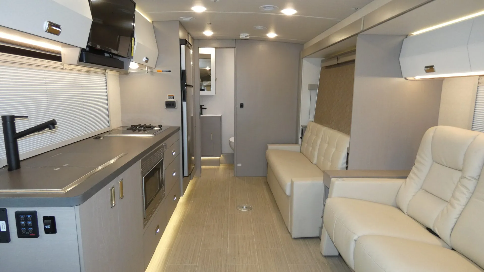 2026 Winnebago View 24D - Photo 3