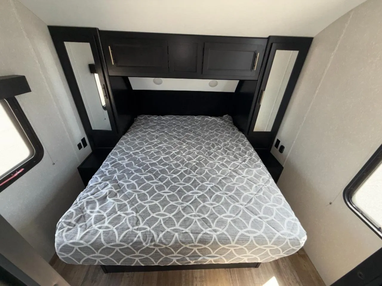 2021 Forest River Cherokee Grey Wolf 26RR - Photo 4