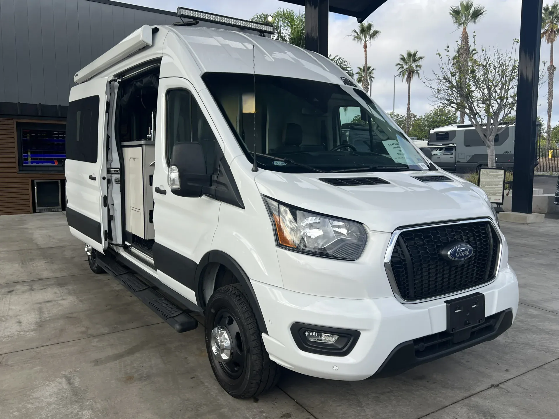 2022 Thor Motor Coach Tranquility 19P - Photo 2