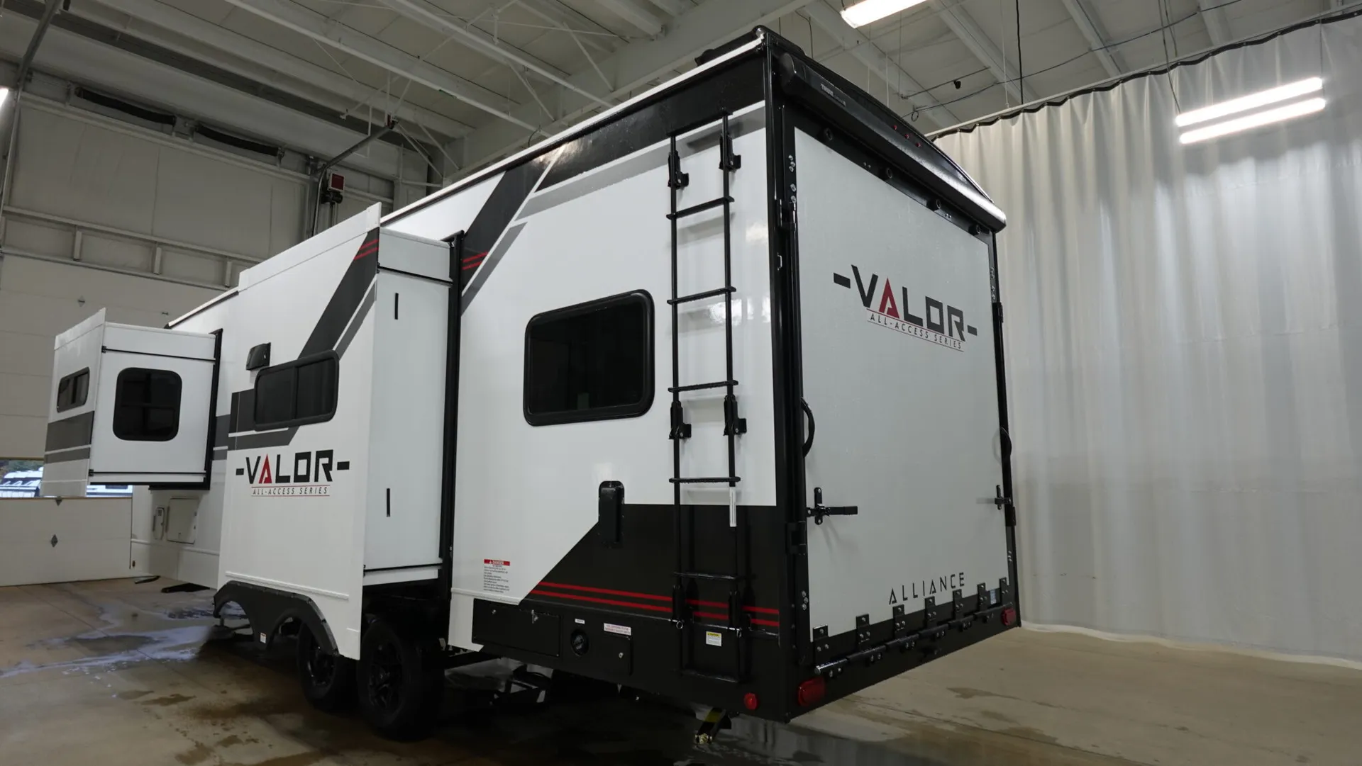 2026 Alliance RV Valor 27T14 - Photo 4