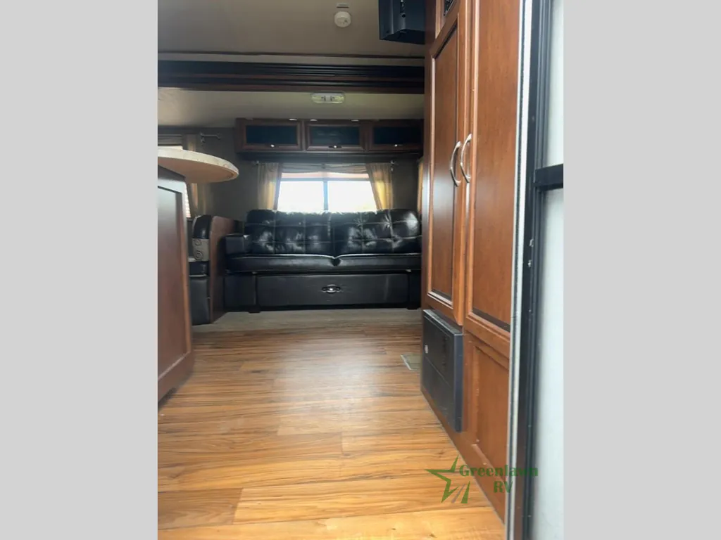 2016 Forest River Vibe 312BHS, Photos photo 13