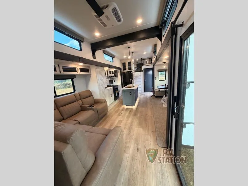 2026 Forest River Puma Vista 420LFT - Photo 2