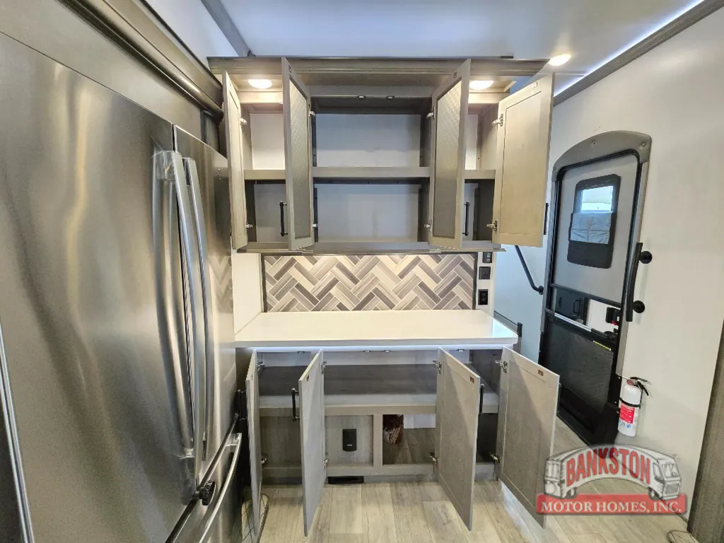 2022 Keystone Montana 3813MS, Photos photo 15
