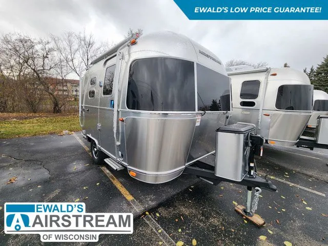 2026 Airstream Caravel 16RB - Photo 2
