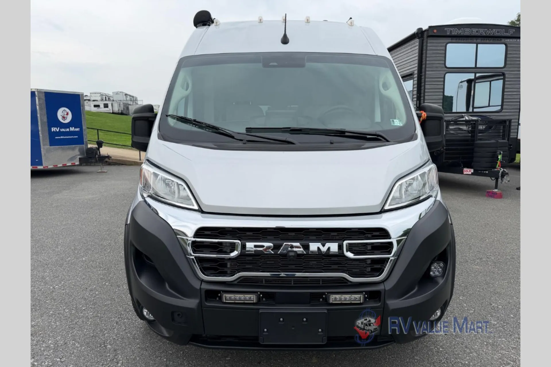 2024 Coachmen Nova 20D - Photo 3