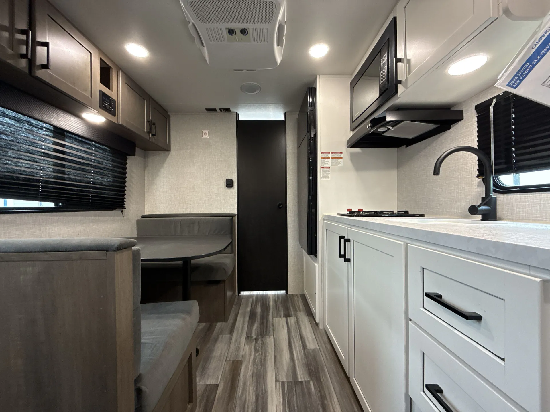 2025 Jayco Jay Flight SLX 175FQ — living area main