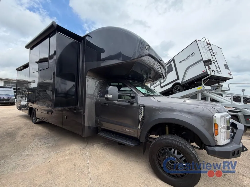 2026 Jayco Seneca XT 35L - Photo 3