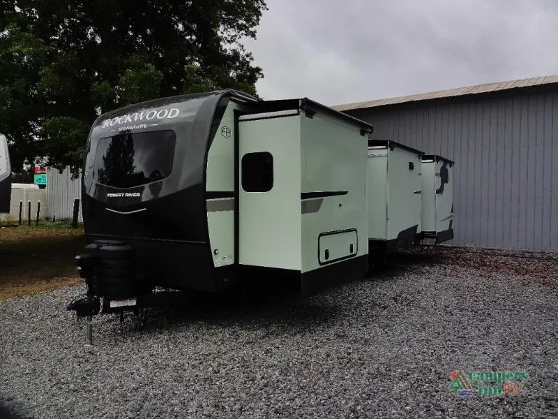 2026 Forest River Rockwood Signature 8336BH - Photo 4