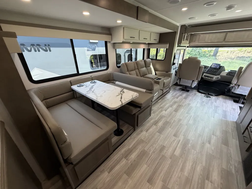 2027 Forest River Georgetown 3 Series GT3 33B3, Photos photo 24