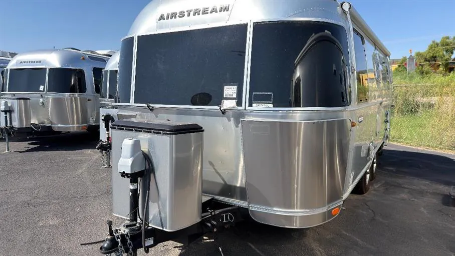 2019 Airstream International 23FB - Photo 4