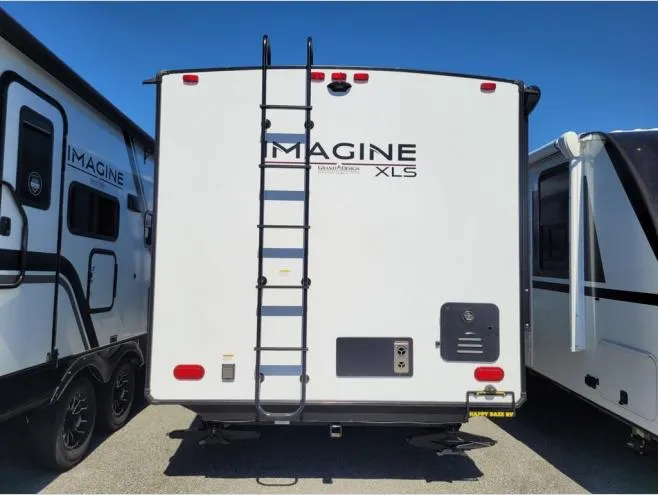 2026 Grand Design Imagine XLS 17MKE - Photo 3