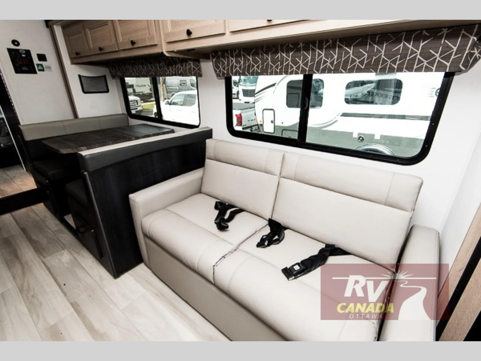 2025 Forest River Sunseeker LE 2850SLE — Photo 6