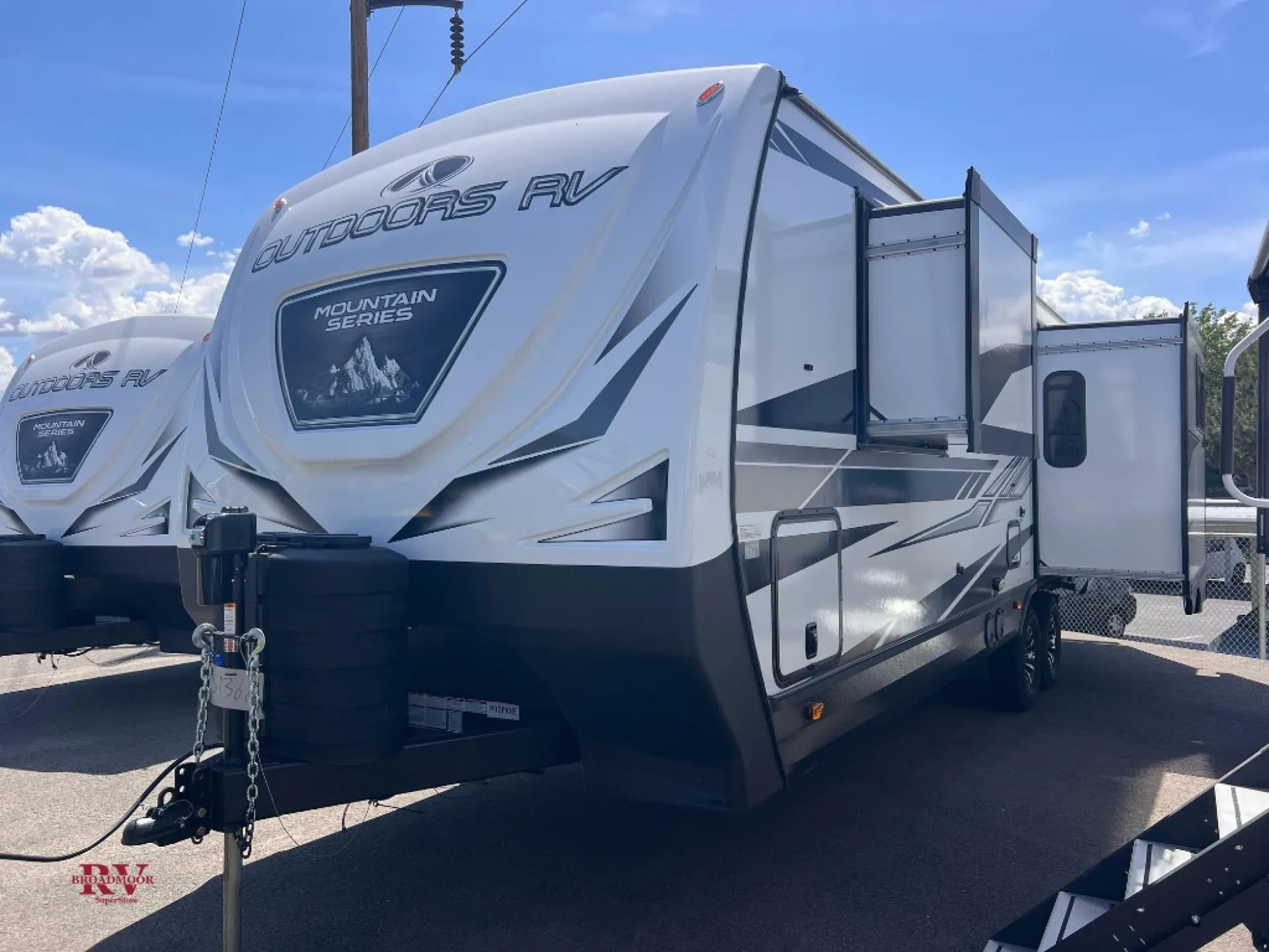 2026 Outdoors RV Black Stone Mountain Series 250RDS - Photo 3