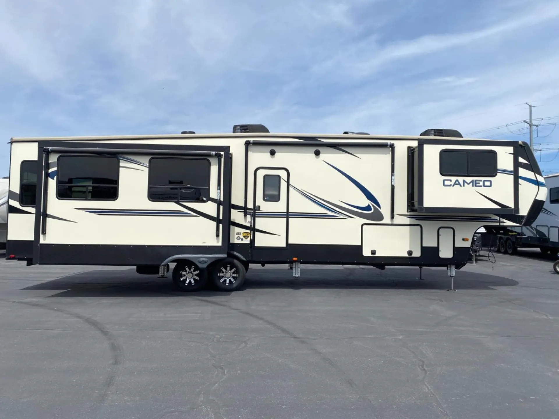 2020 CrossRoads Cameo CE3701RL - Photo 3