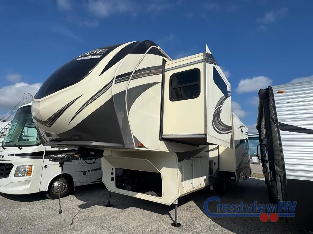 2019 Grand Design Solitude 310GK - Photo 4