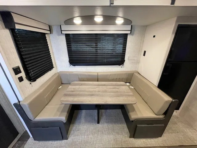 2022 CrossRoads RV Cruiser Aire 22RBS - Photo 3