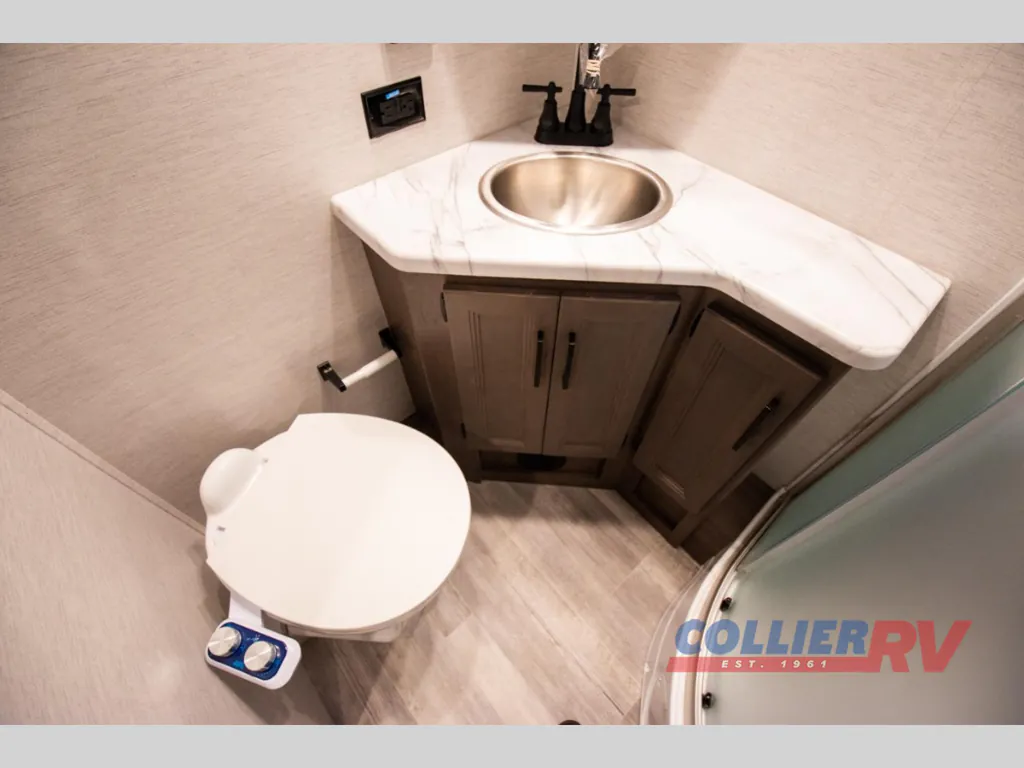 2024 Thor Motor Coach Freedom Traveler A32, Photos photo 28