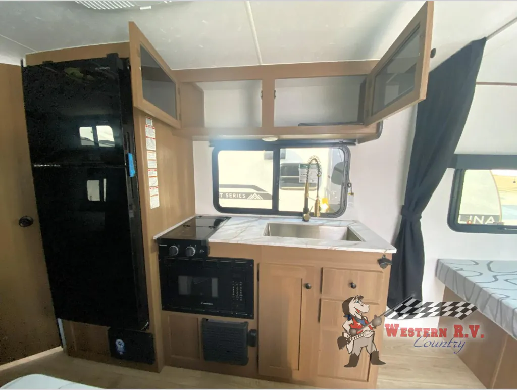 2026 Coachmen Apex Nano 186BH, Photos photo 16