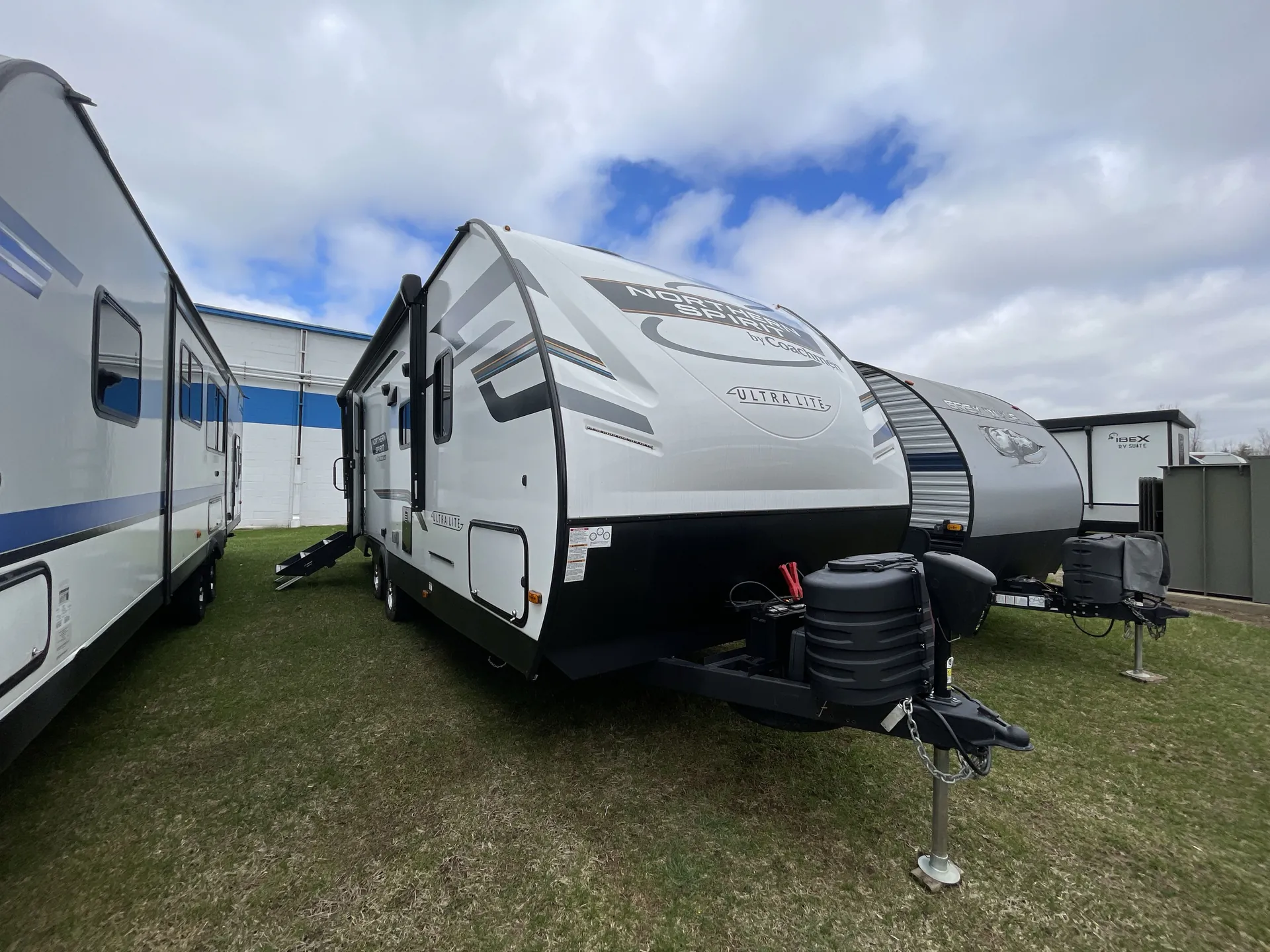 2024 Coachmen Northern Spirit 2557RB - Photo 2