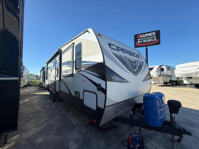 2016 Keystone Carbon 33 - Photo 2
