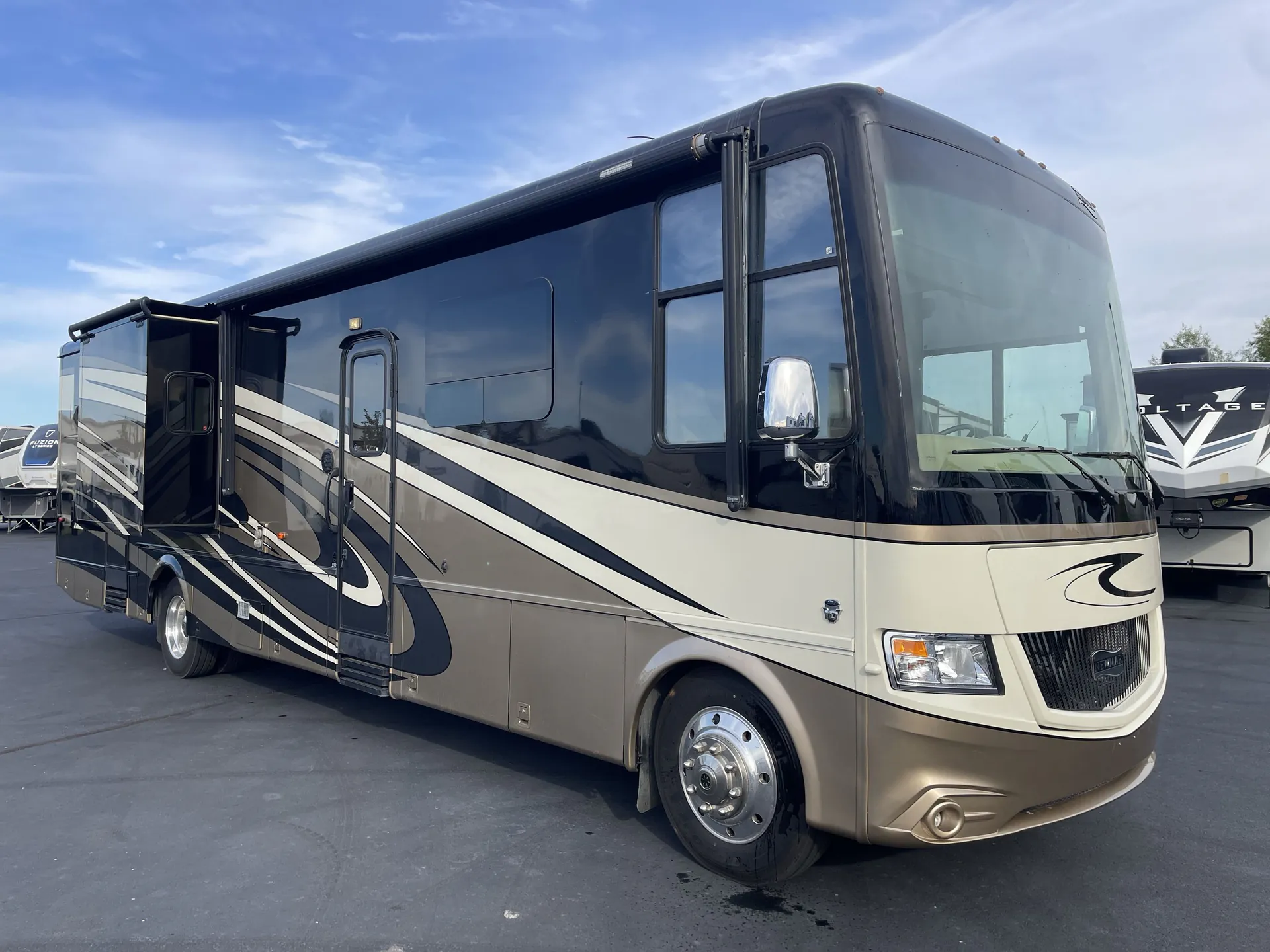 2016 Newmar Canyon Star 3921