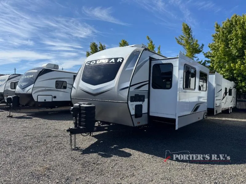 2025 Keystone RV Cougar Half-Ton 25FKDWE - Photo 2