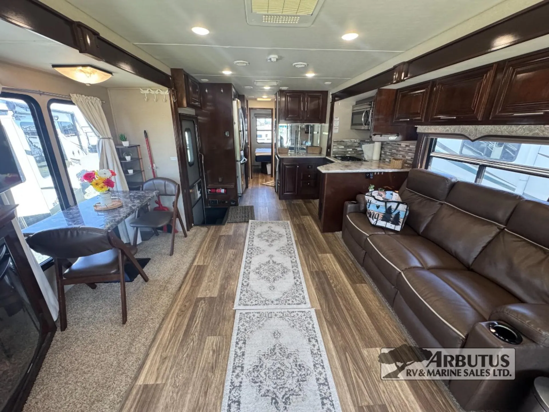 2019 Forest River RV Georgetown XL 378TS — Photo 7