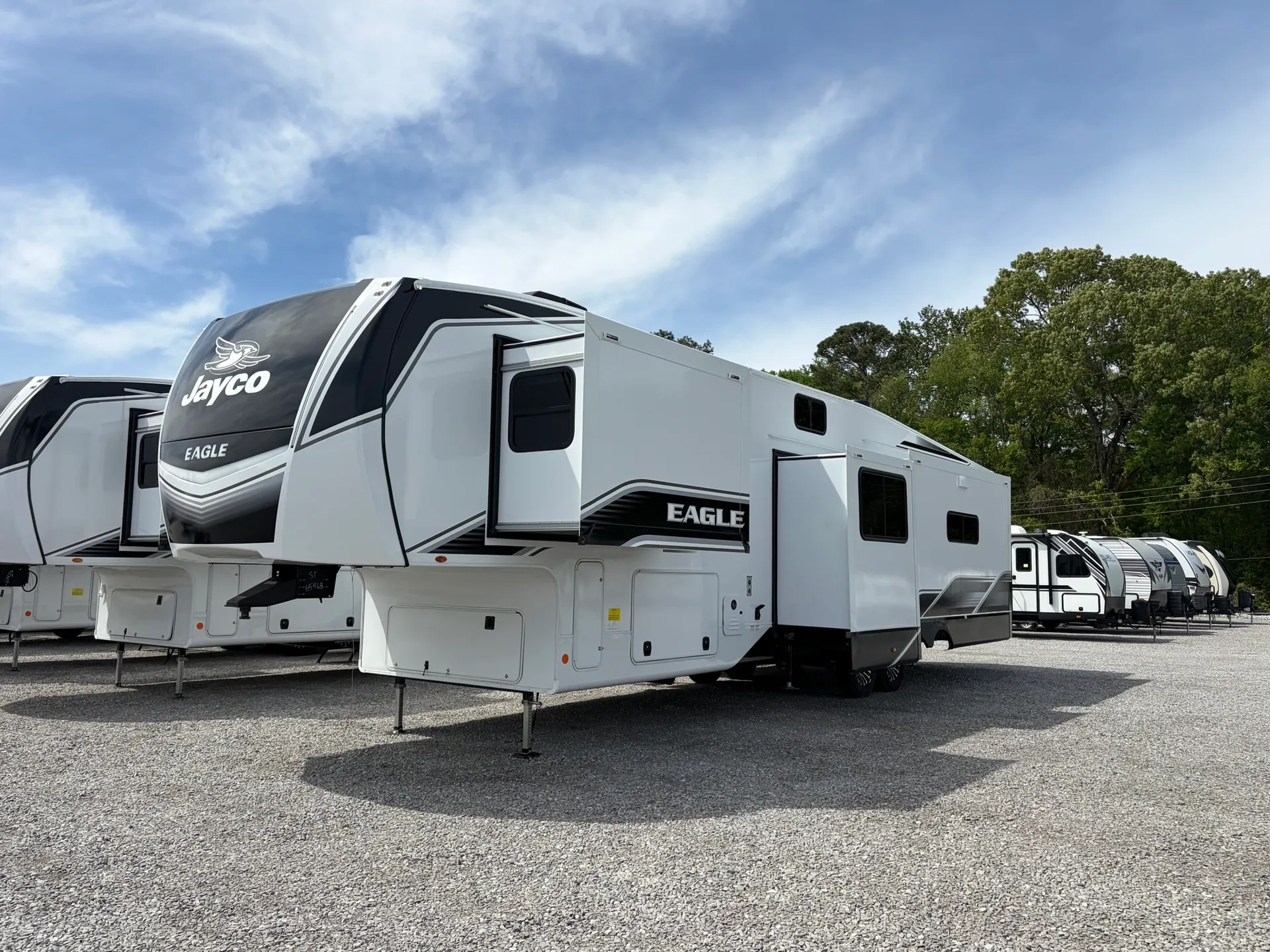 2026 Jayco Eagle 355MBQS - Photo 4