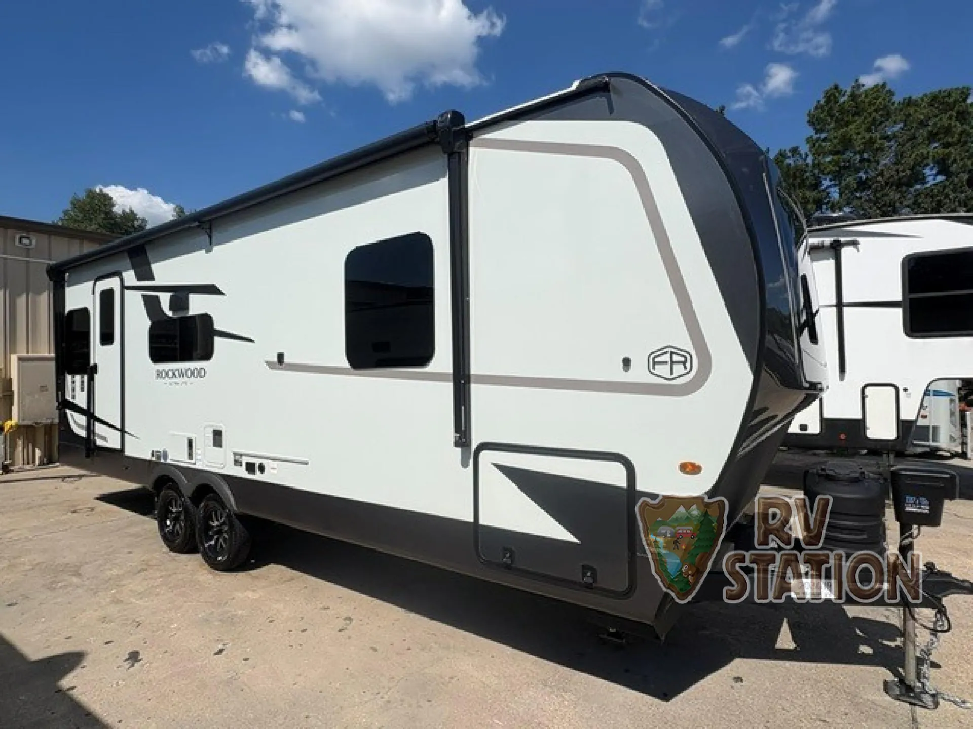 2027 Forest River Rockwood Ultra Lite 302RDT