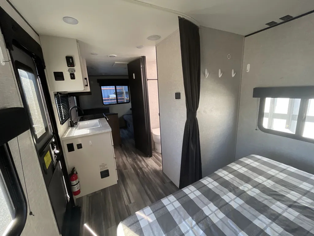 2025 Jayco Jay Flight SLX 210QB, Photos photo 13
