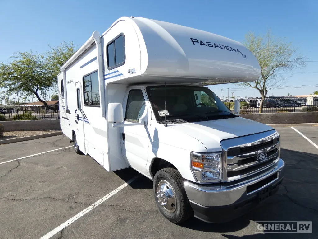 2026 Thor Motor Coach Pasadena SE SZ28 - Photo 2