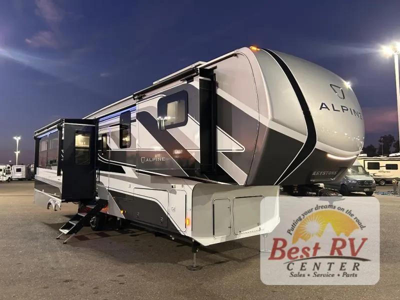 2026 Keystone Alpine 3303CK - Photo 2
