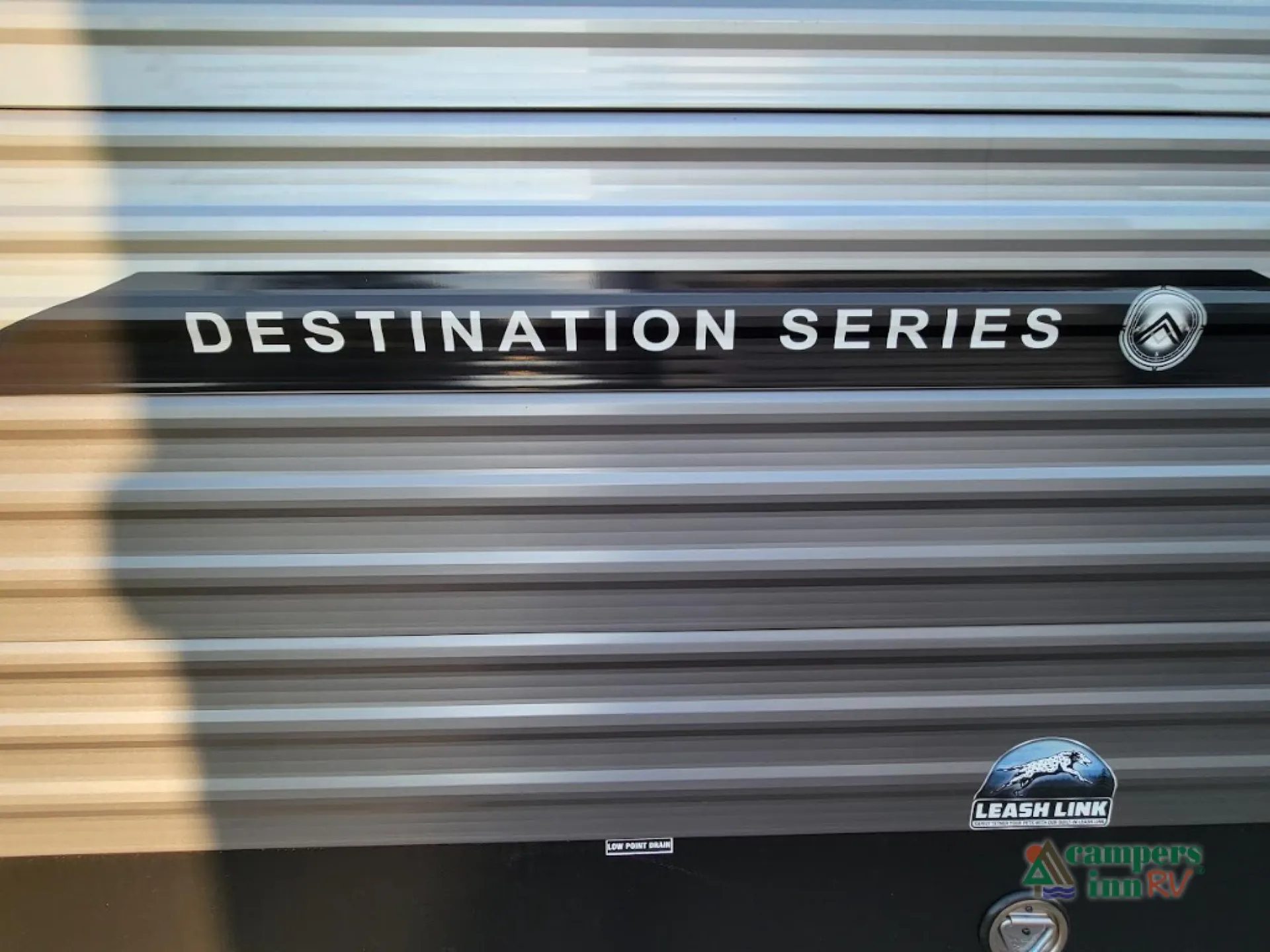 2025 Coachmen Catalina Destination Series 40BHTS - Photo 4