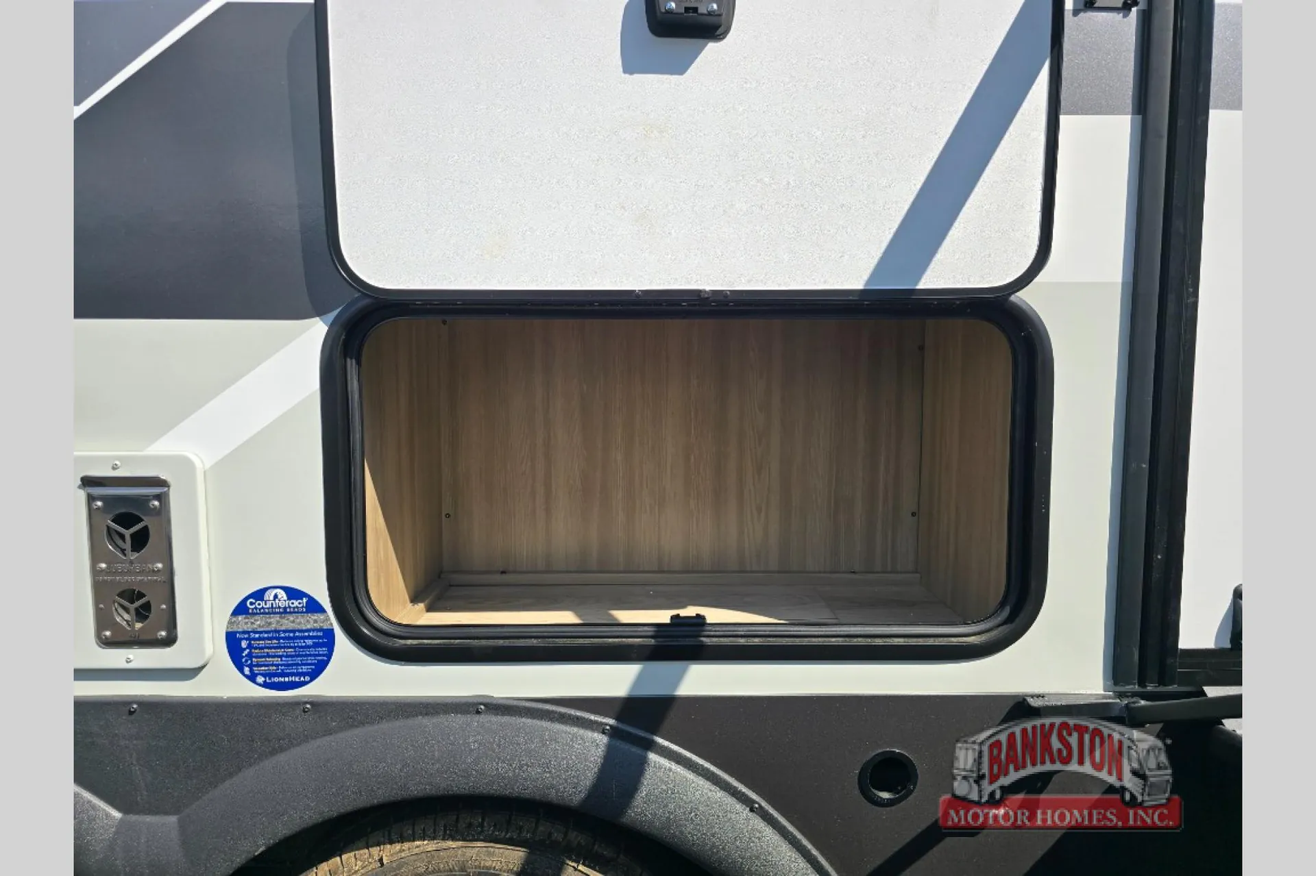 2027 Forest River Flagstaff Micro Lite 22LKS — Photo 5