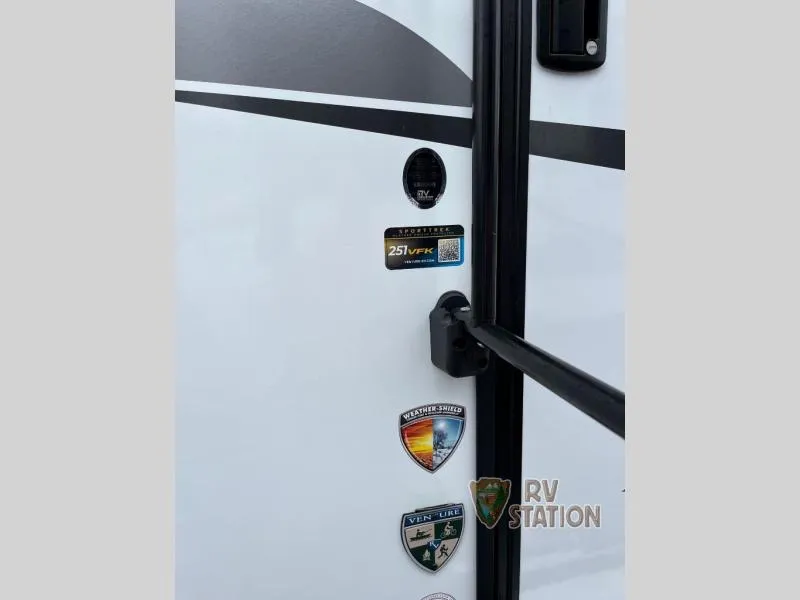 2025 Venture RV SportTrek 251VFK - Photo 3