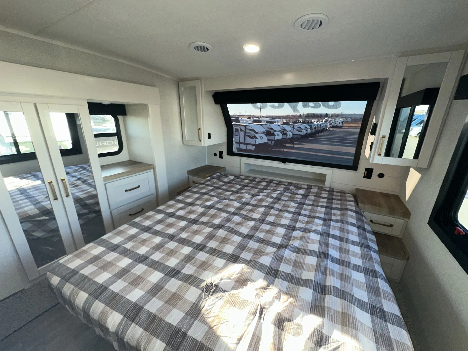 2026 Jayco Eagle HT 31QCD - Photo 3