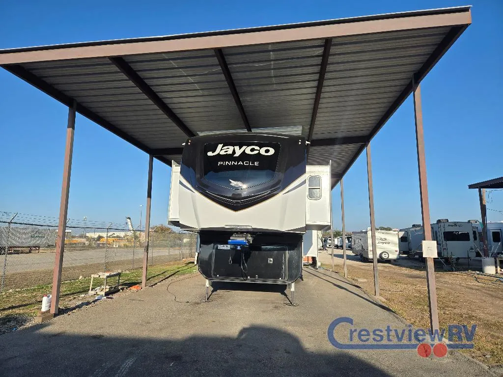 2026 Jayco Pinnacle 39FLOK - Photo 3