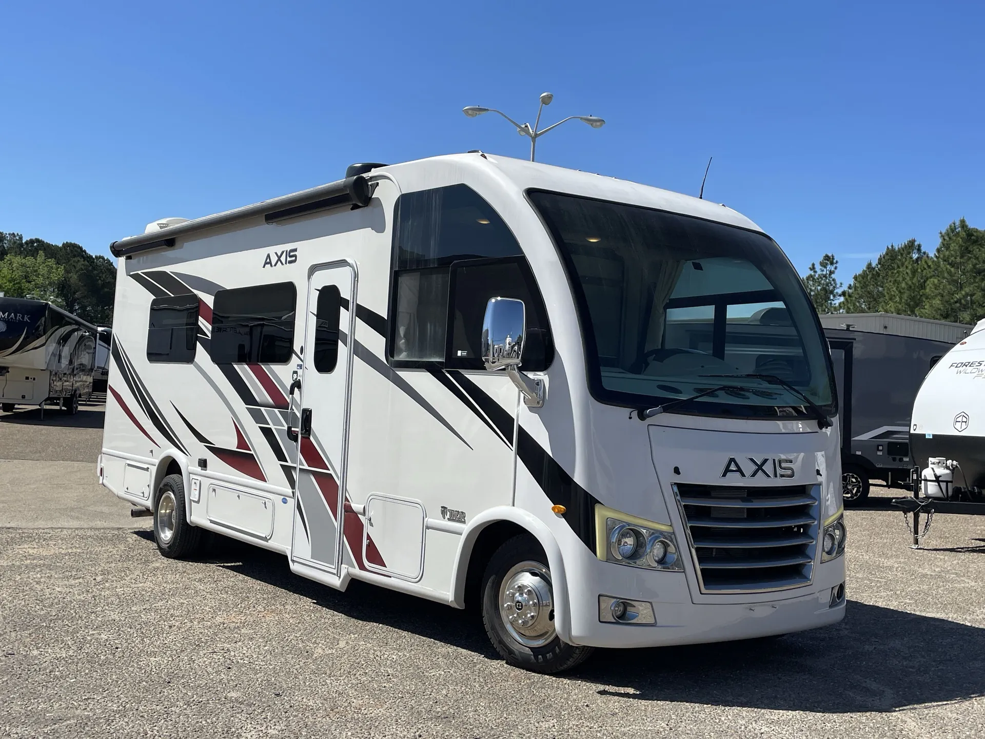2023 Thor Motor Coach Axis 24.3