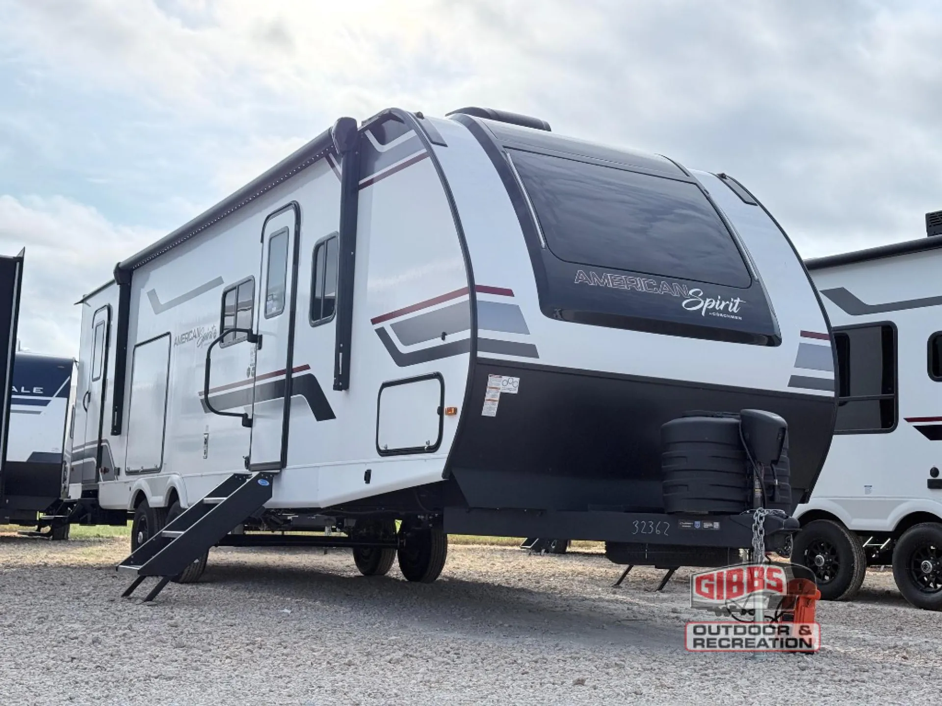 2027 Coachmen American Spirit 2963BH - Photo 2