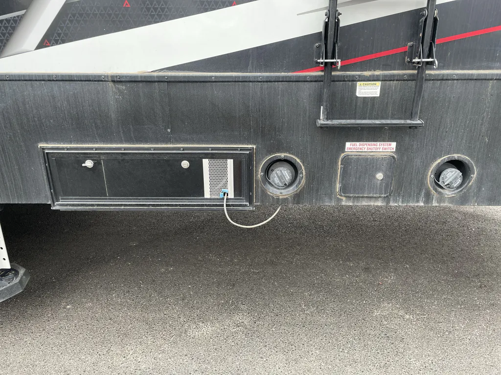 2023 Alliance RV Valor 42V13, Photos photo 27