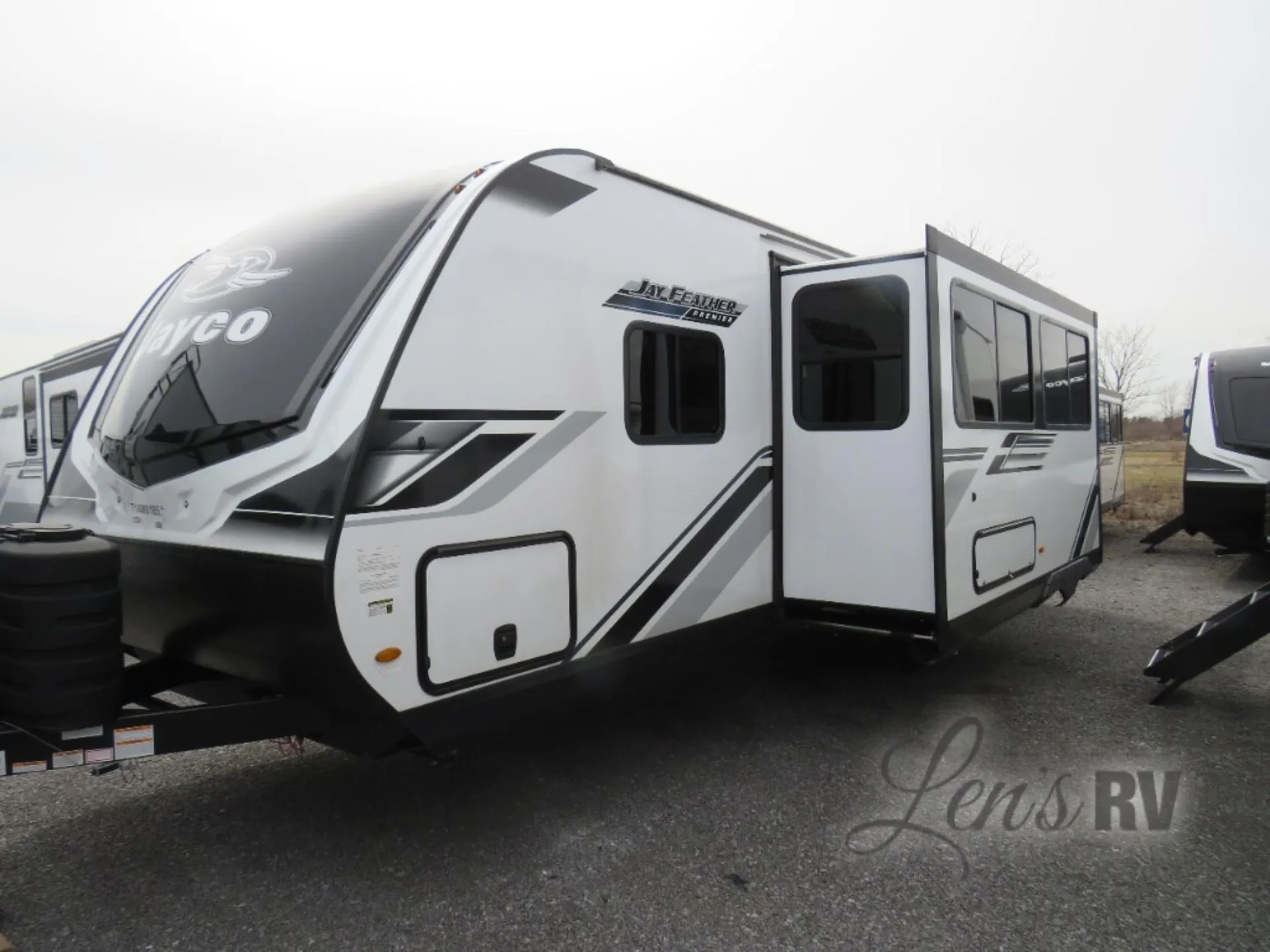 2026 Jayco Jay Feather 27BH - Photo 3