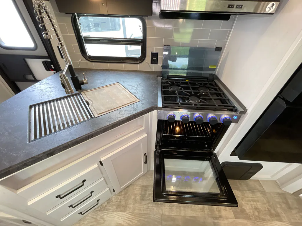2024 Forest River Puma 32BHQS, Photos photo 10