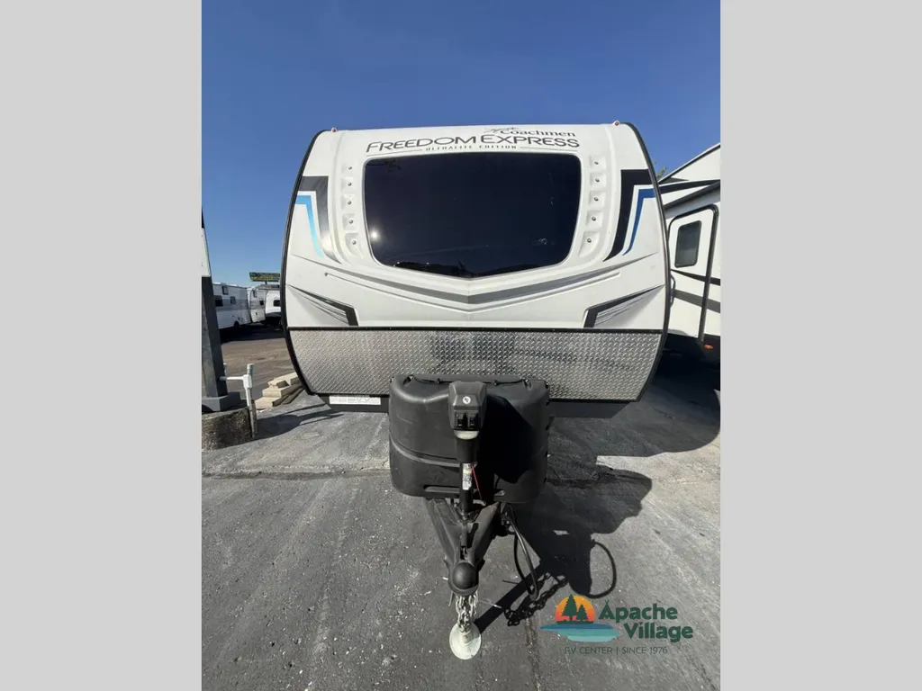 2023 Coachmen Freedom Express Ultra Lite 274RKS, Photos photo 6