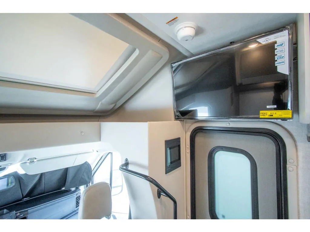 2026 Thor Motor Coach Gemini AWD 24JG - Photo 3