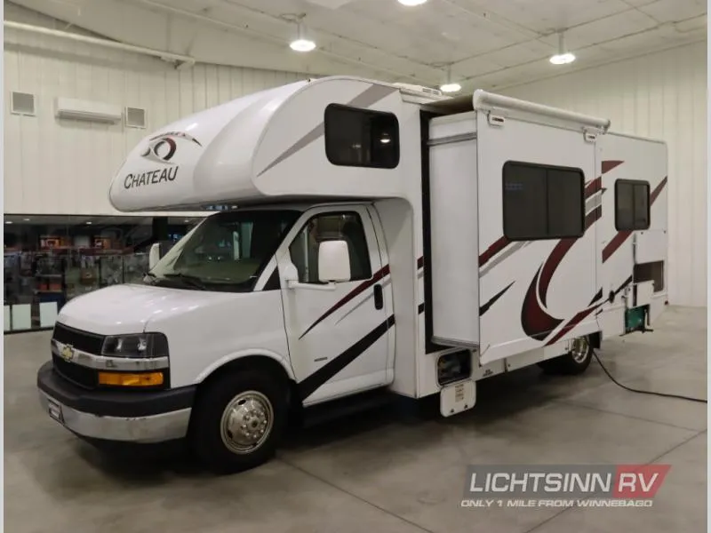 2021 Thor Motor Coach Chateau 25V - Photo 4