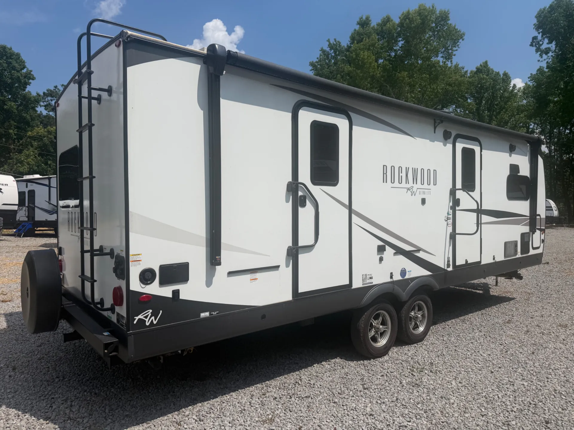 2025 Forest River Rockwood Ultra Lite 2608BS — Photo 5
