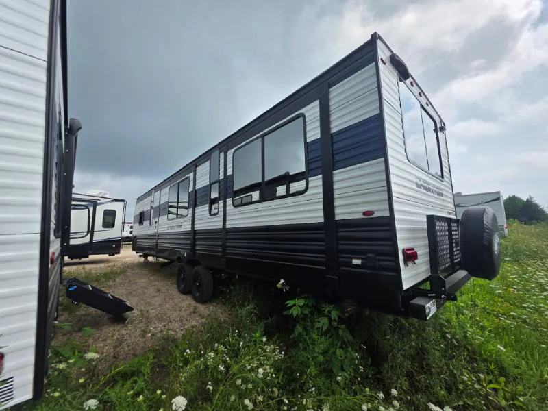 2024 Forest River Cherokee 306MM - Photo 4
