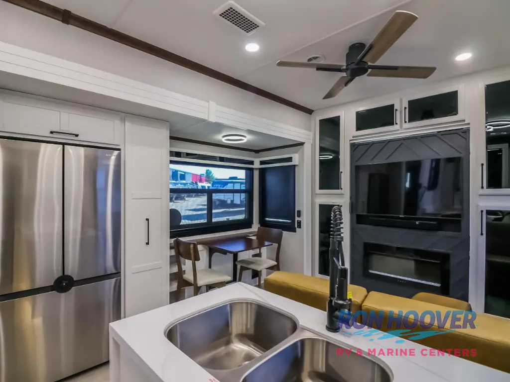 2025 Forest River RiverStone 44DBL, Photos photo 11